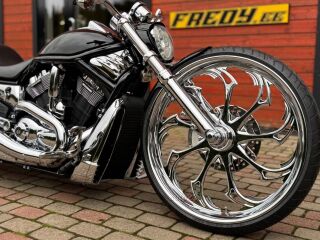 Harley-Davidson VRSCSE Screamin' Eagle CVO V-Rod V2 Revolution 92kW