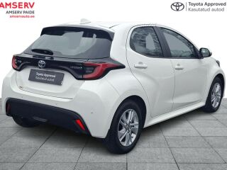 Toyota Yaris Active Plus Hybrid 1.5 68кВ