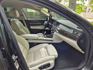BMW 730 Facelift Xdrive 3.0 190кВ