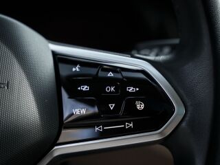 Volkswagen Touareg Atmosphere 4Motion Plug-In Hybrid 3.0 V6 TFSI PHEV 280kW 250kW