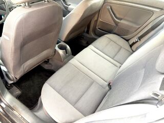 Volkswagen Golf 1.4 55kW