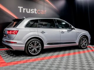Audi Q7 S-Line plus 3.0 200kW