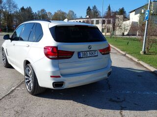 BMW X5 xDrive40d M-Sportpakett 3.0 N57Z 230кВ