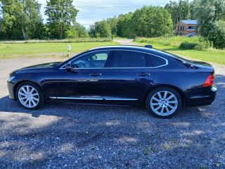 Volvo S90 INSCRIPTION 2.0 D 140кВ