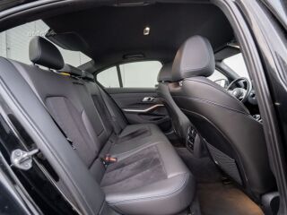BMW 320 M-sportpakett Shadowline 2.0 140kW