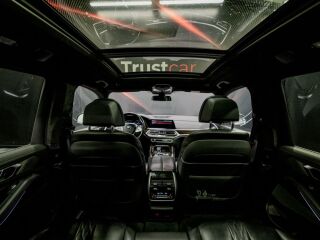 BMW X7 3.0 195kW