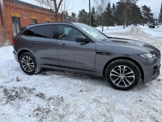 Jaguar F-Pace R-Sport Black Pack 3.0 V6 221kW