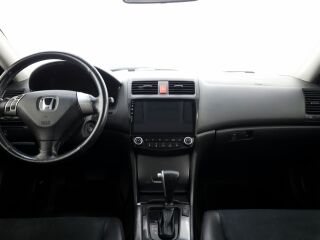 Honda Accord Luxury ATM 2.0 114кВ