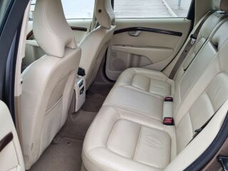 Volvo XC70 D5 SUMMUM 2.4 158kW