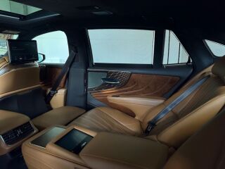 Lexus LS 500h AWD Luxury 3.5 220kW