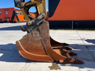CAT / Caterpillar 330 FL 178kW