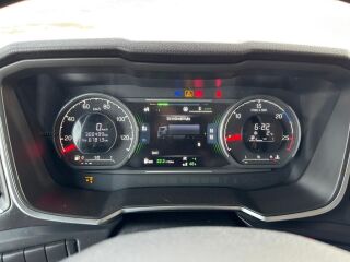 Scania P370 6x2 272kW