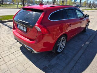 Volvo V60 RDESIGN 1.6 r4 tdi 84kW