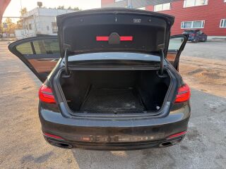 BMW 730 3.0 195кВ
