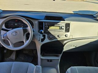 Toyota Sienna 3.5 197kW