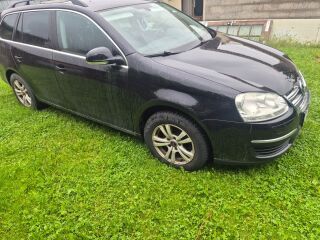 Volkswagen Golf 1.6 75kW