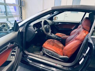 Audi S5 3.0 245кВ