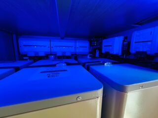 Kabe Super Crown 760LGB Victron Energy 930Ah Offgrid 2.0 155kW