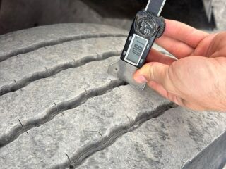 Volvo FM 300 4x2 226кВ