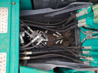 Kobelco SK210LC-10 124kW