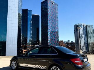 Mercedes-Benz C 300 3.5 V6 225kW