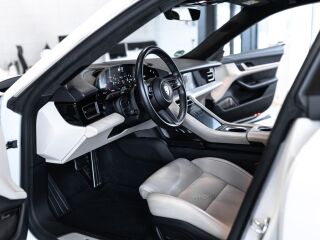 Porsche Taycan Turbo 500kW