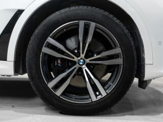BMW X7 xDrive40D 3.0 250kW