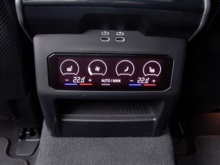 BMW i5 M60 xDrive M Sportpackage Pro 442кВ