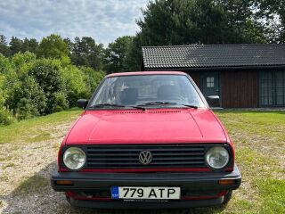 Volkswagen Golf CL 1.3 40kW 1.3 40кВ