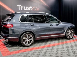 BMW X7 3.0 195kW