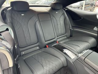 Mercedes-Benz S 560 4MATIC Coupé AMG 4.0 V8 345kW