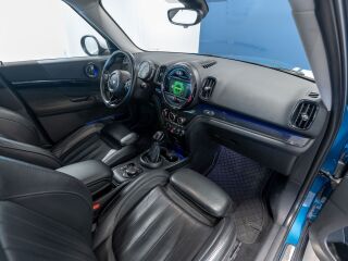 MINI Countryman ALL4 2.0 141кВ