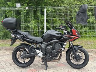 Yamaha FZ6 S2
