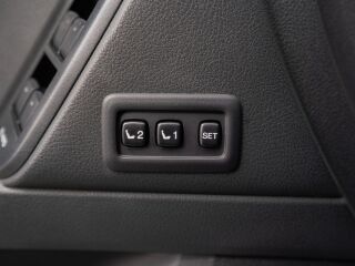 Toyota Land Cruiser Premium N1 2.8 150кВ