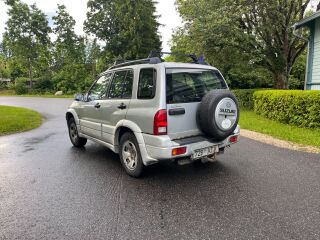 Suzuki Grand Vitara 2.0 94kW
