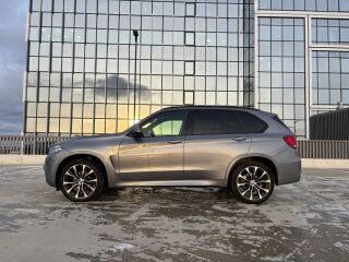 BMW X5 Shadow line M-performance 3.0 190кВ