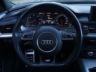 Audi A6 S-Line 2.0 140kW