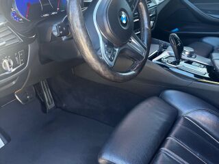 BMW 520 M sportpakett 2.0 140kW