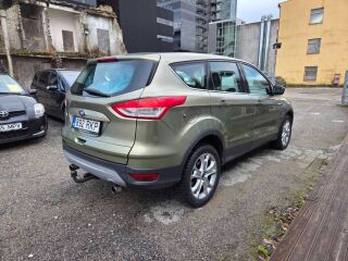 Ford Kuga Ghia 2.0 120kW