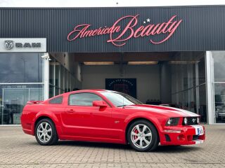 Ford Mustang GT Roush Body Kit 4.6 V8