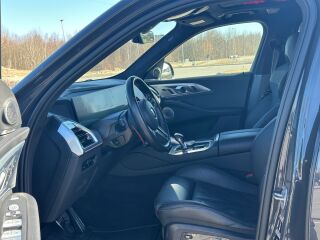 BMW XM 4.4 V9 360kW