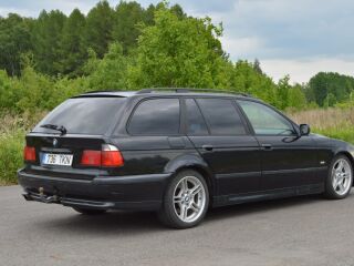BMW 530 2.9 135kW