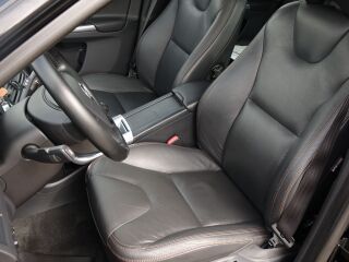 Volvo XC60 AWD 2.4 R5 120кВ