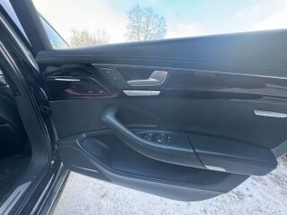 Audi A8 Long Individual Build 4.2 V8 TDI 258кВ