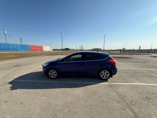 Ford Focus Titanium 1.0 92кВ