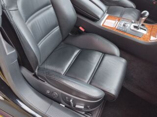 Audi A8 4.2 257kW