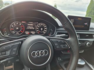 Audi A4 Black Edition TFSI 2.0 140kW