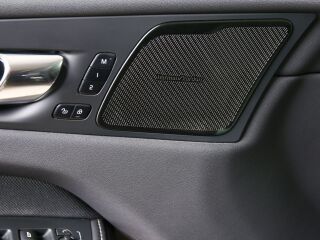 Volvo XC60 AWD R-DESIGN XENIUM INTELLI SAFE PRO 2.0 T8 Recharge Plug-In-Hybrid 288kW