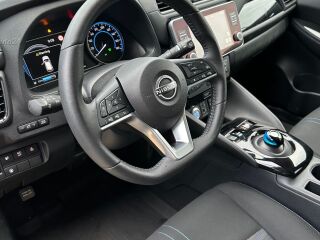 Nissan LEAF N-Connecta II 90kW