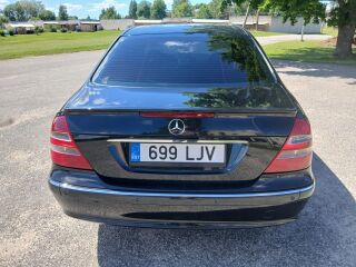 Mercedes-Benz E 270 2.7 130kW